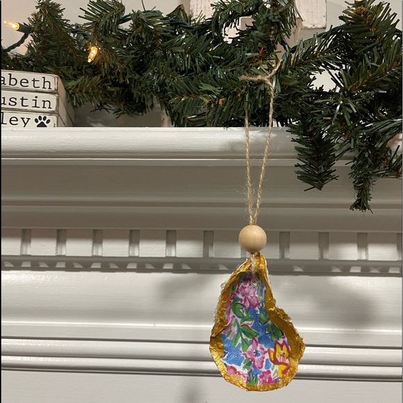 Lilly Pulitzer Other - Handpicked With Love oyster ornament